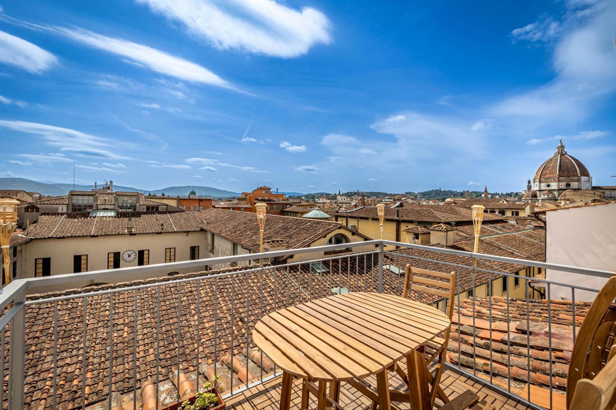 Yd Stunning Terrace On The Accademia Apartamento Florença Exterior foto